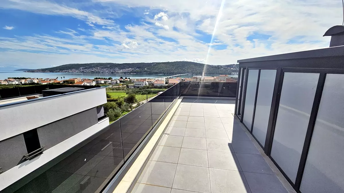 apartment_in_trogir_for_sale_gd010