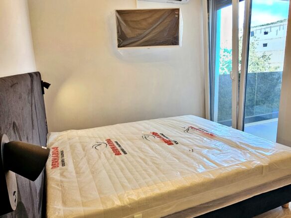 Dvosoban stan od 80 m² s pogledom na more u Trogiru