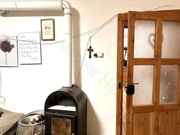 House Of 70 M² With Nothing In Türje