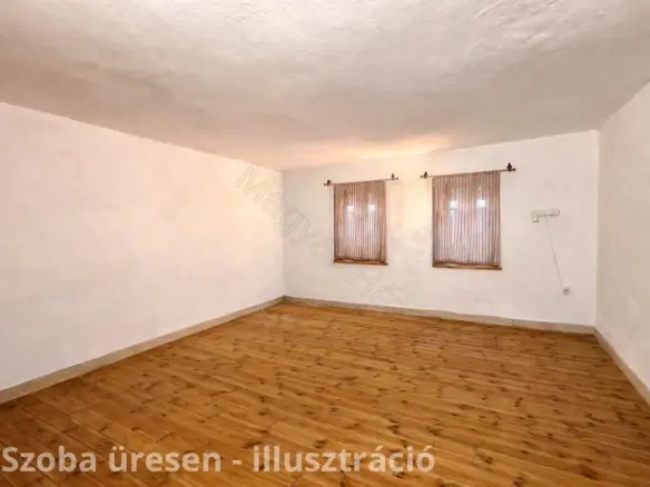 House Of 70 M² With Nothing In Türje