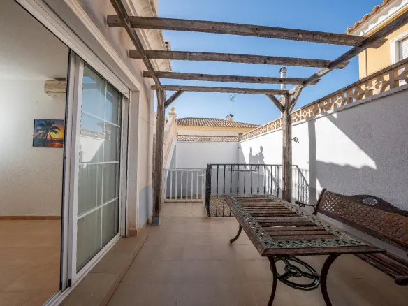 5-bedroom Villa In Aspe, Spain (277 M²)