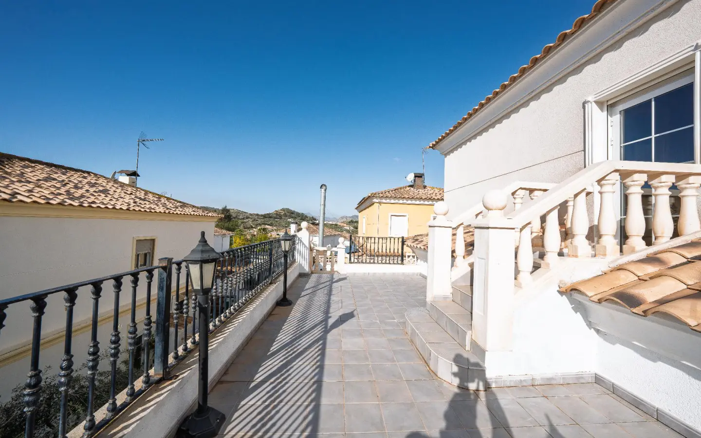 5-bedroom Villa In Aspe, Spain (277 M²)