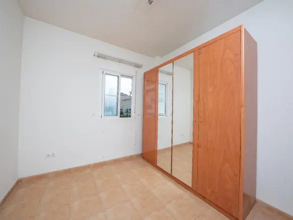 5-bedroom Villa In Aspe, Spain (277 M²)
