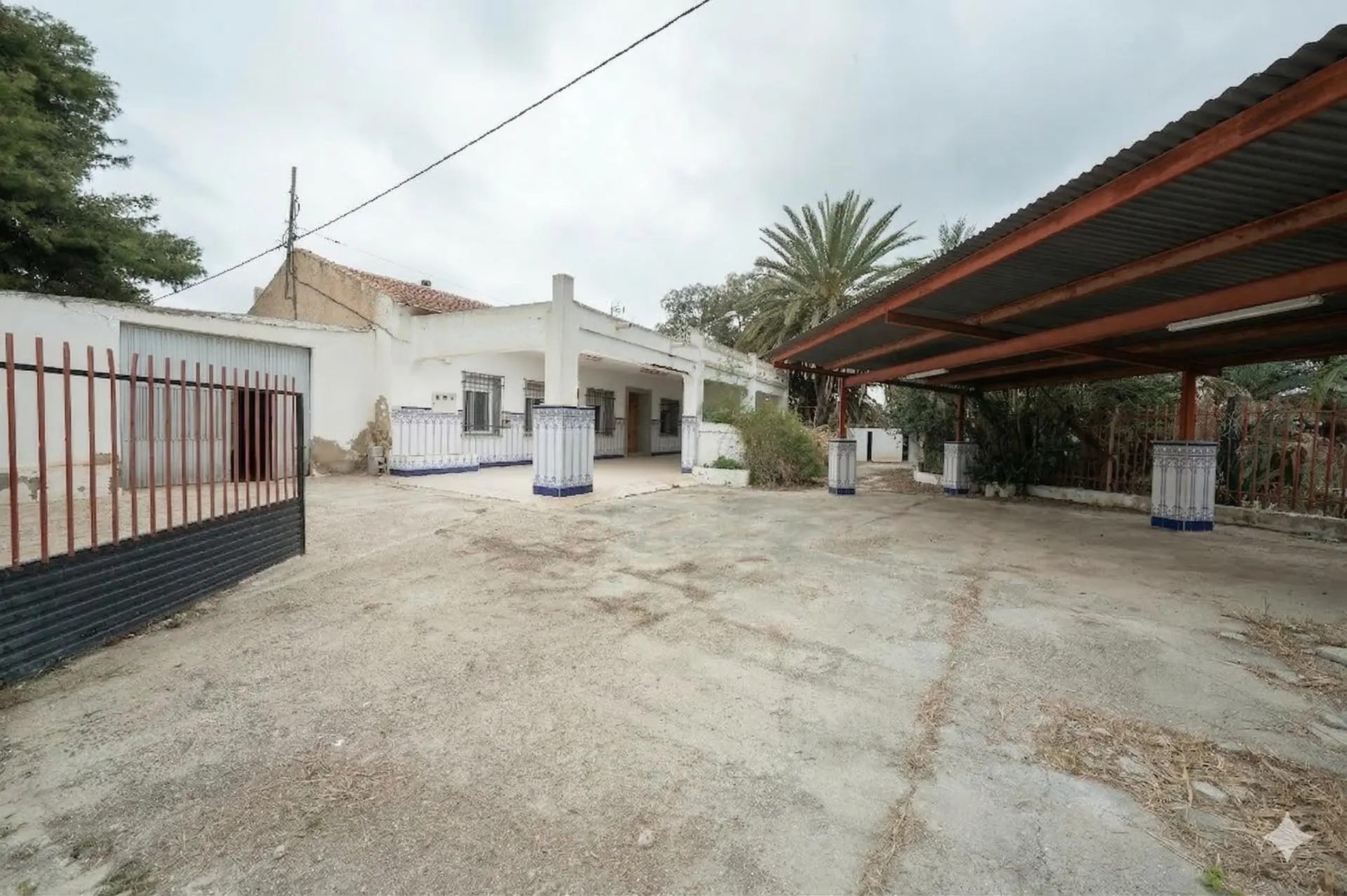 Country House Of 847 M² In Crevillent, Spain