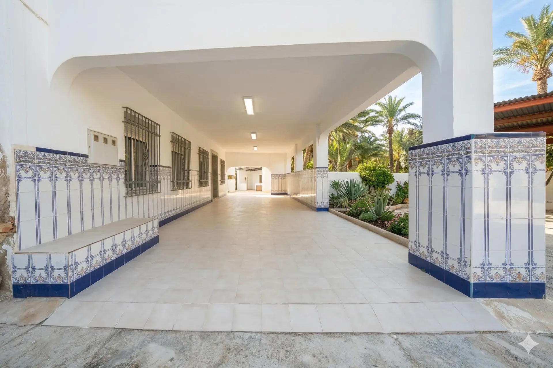 Country House Of 847 M² In Crevillent, Spain