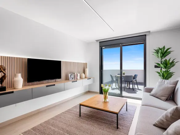 3-bedroom Apartment In Guardamar Del Segura, Spain (103 M²)