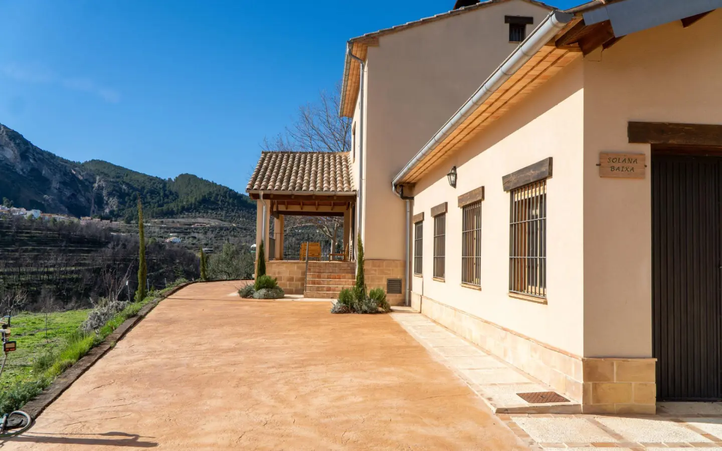 4-bedroom Country House In Penaguila, Spain (478 M²)