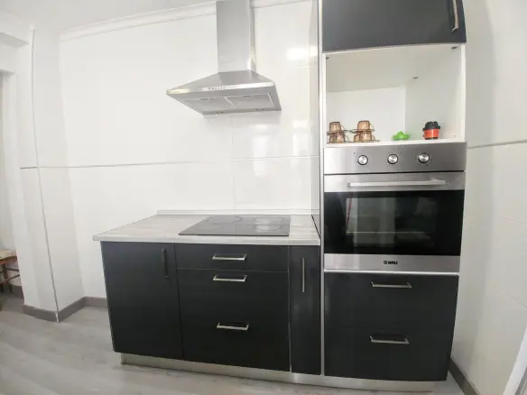 3-bedroom Flat In Elche, Spain (76 M²)