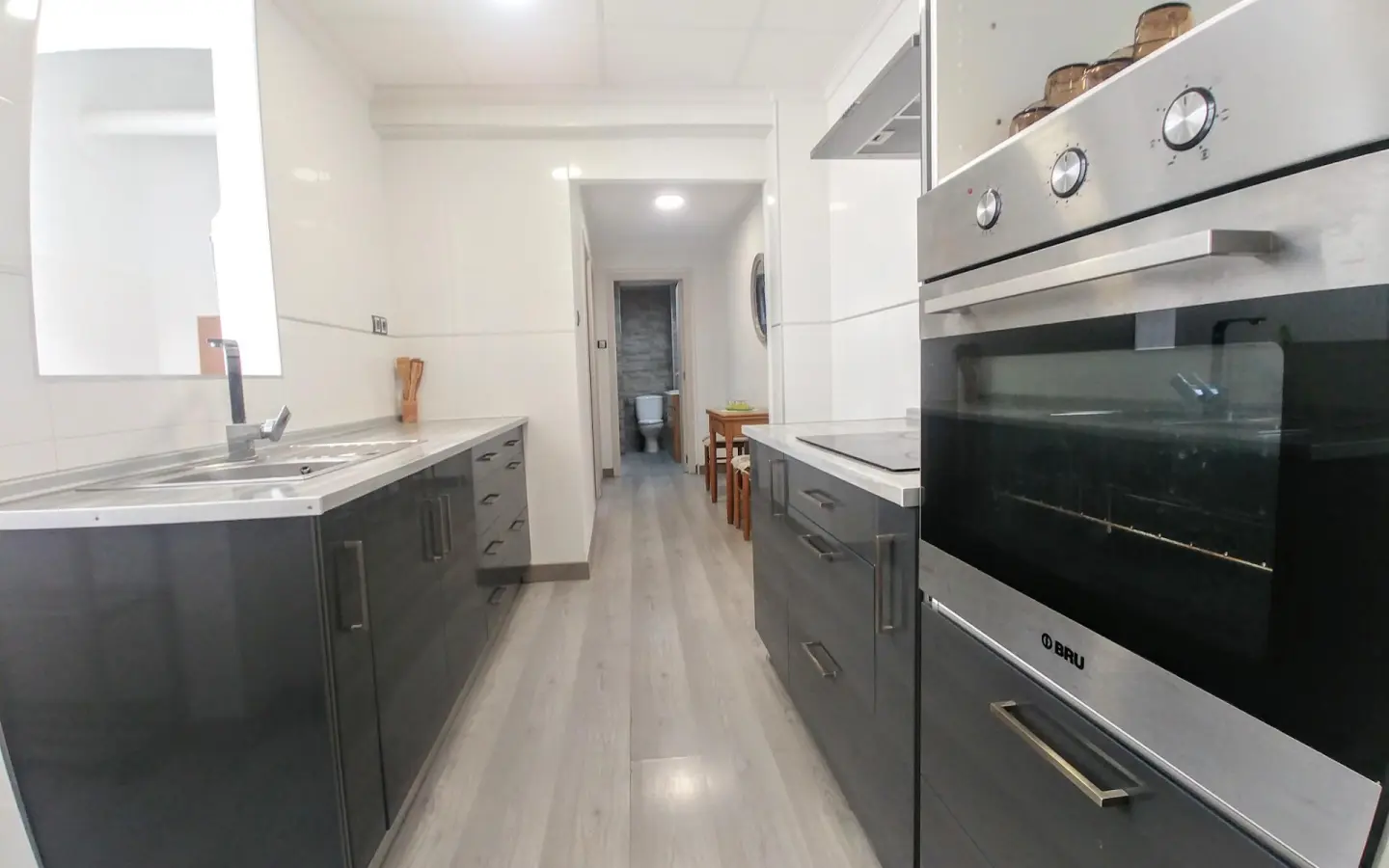 3-bedroom Flat In Elche, Spain (76 M²)