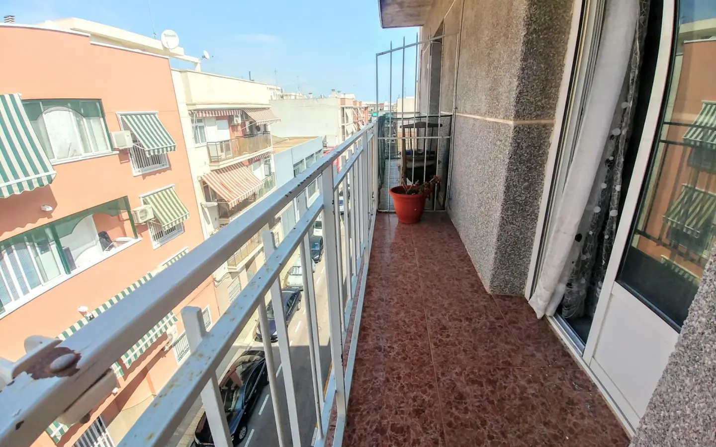 3-bedroom Flat In Elche, Spain (76 M²)