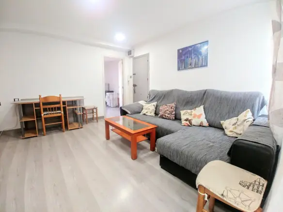 3-bedroom Flat In Elche, Spain (76 M²)