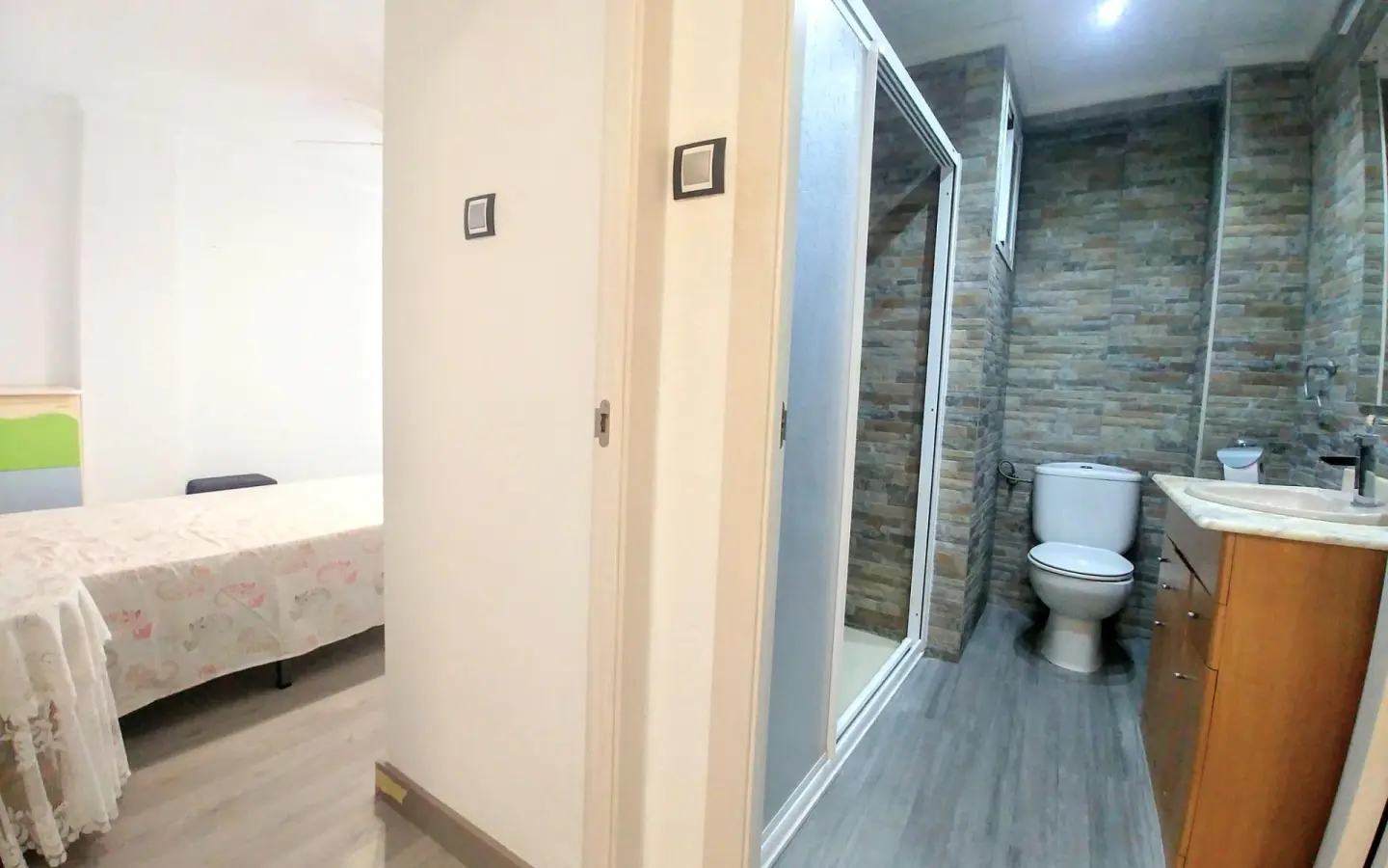 3-bedroom Flat In Elche, Spain (76 M²)