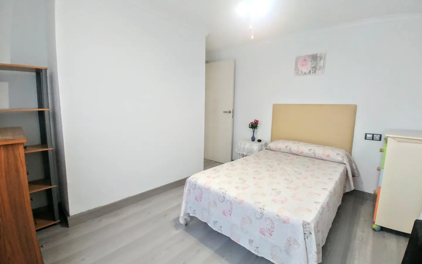 3-bedroom Flat In Elche, Spain (76 M²)