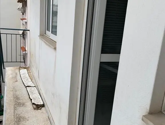Building Of 557 M² In Athens