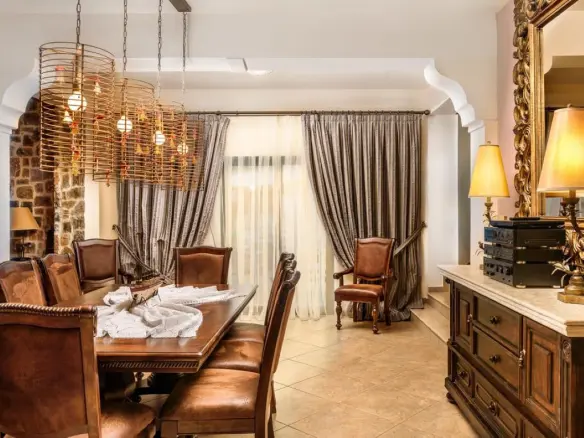 Villa Of 280 M² In Crete