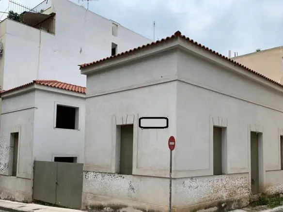 Building Of 286 M² In Athens