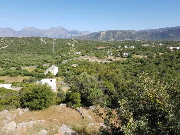 Land Of 4000 M² In Crete