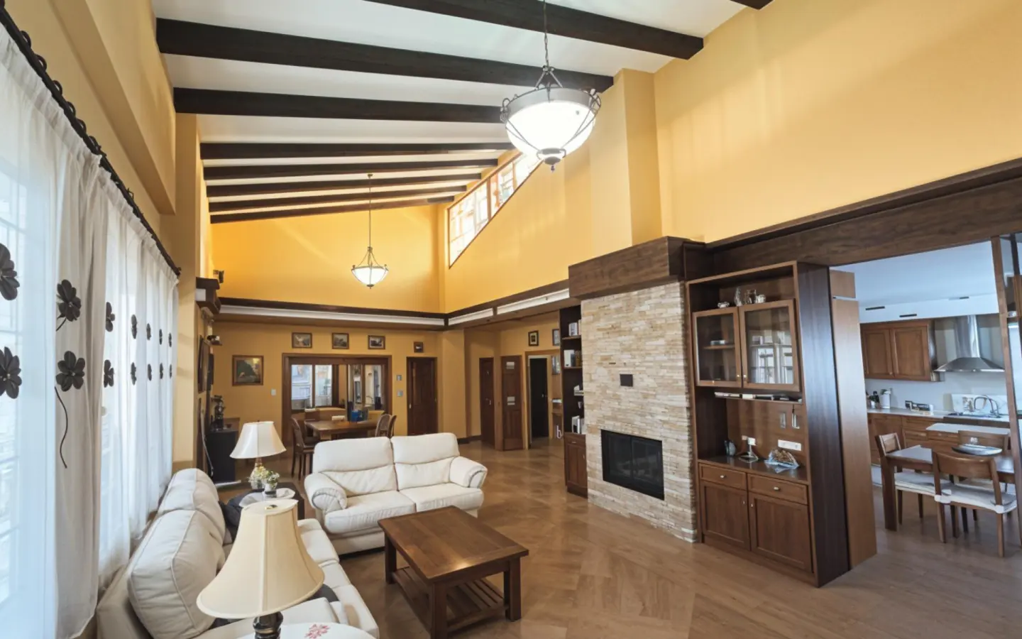 5-bedroom Villa In Almansa, Spain (21.900 M² Plot)