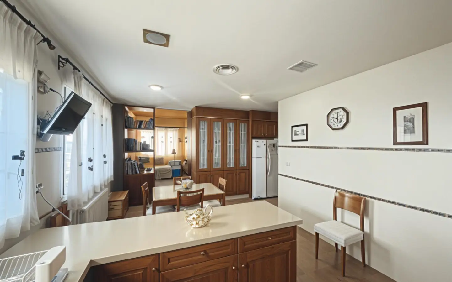 5-bedroom Villa In Almansa, Spain (21.900 M² Plot)