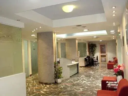 Commercial Property In Athens – Center – Center, Greece (400 M²)