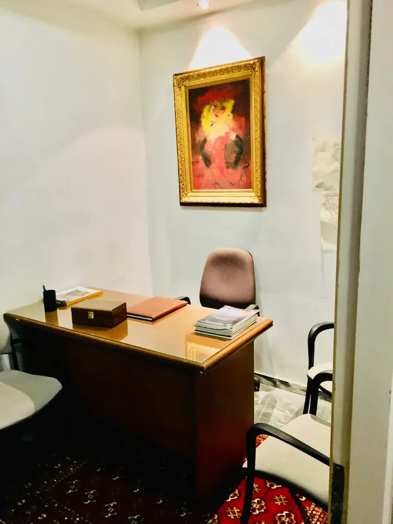 Commercial Property In Athens – Center – Center, Greece (400 M²)
