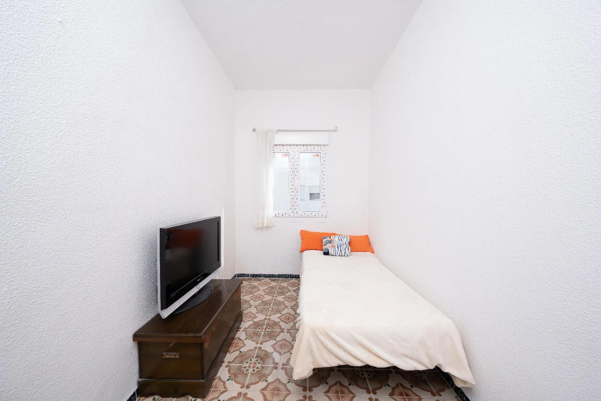 Apartment 60 M² In Santa Pola, Spain