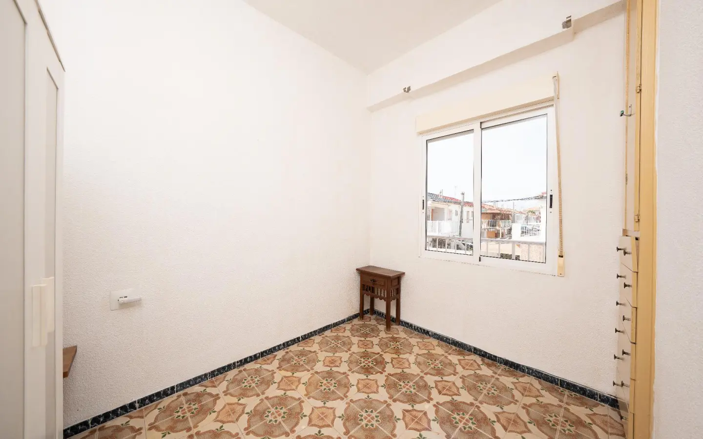 3-bedroom Apartment In Santa Pola, Spain (60 M²)