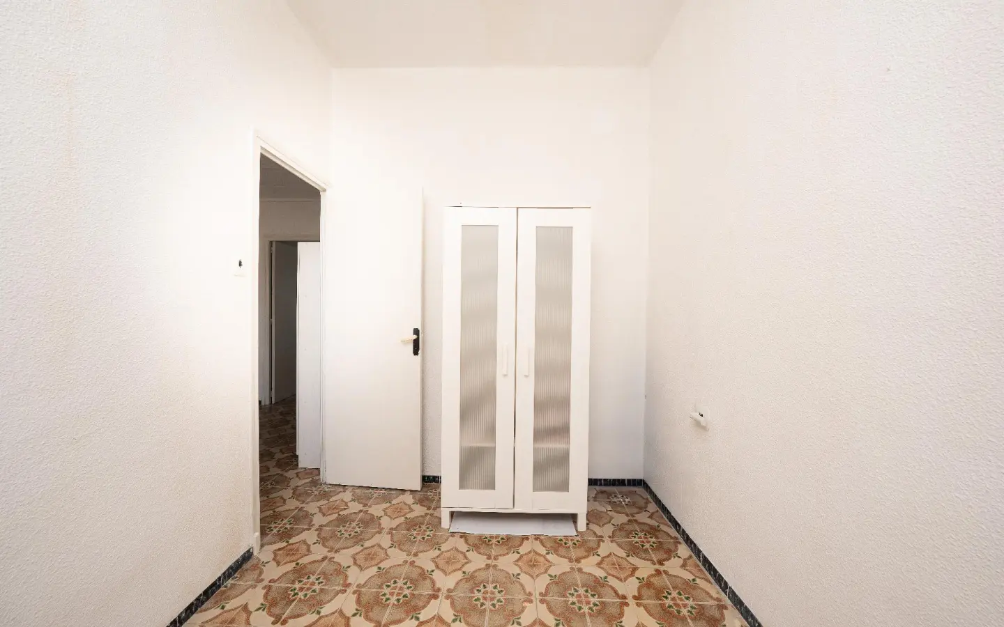 3-bedroom Apartment In Santa Pola, Spain (60 M²)