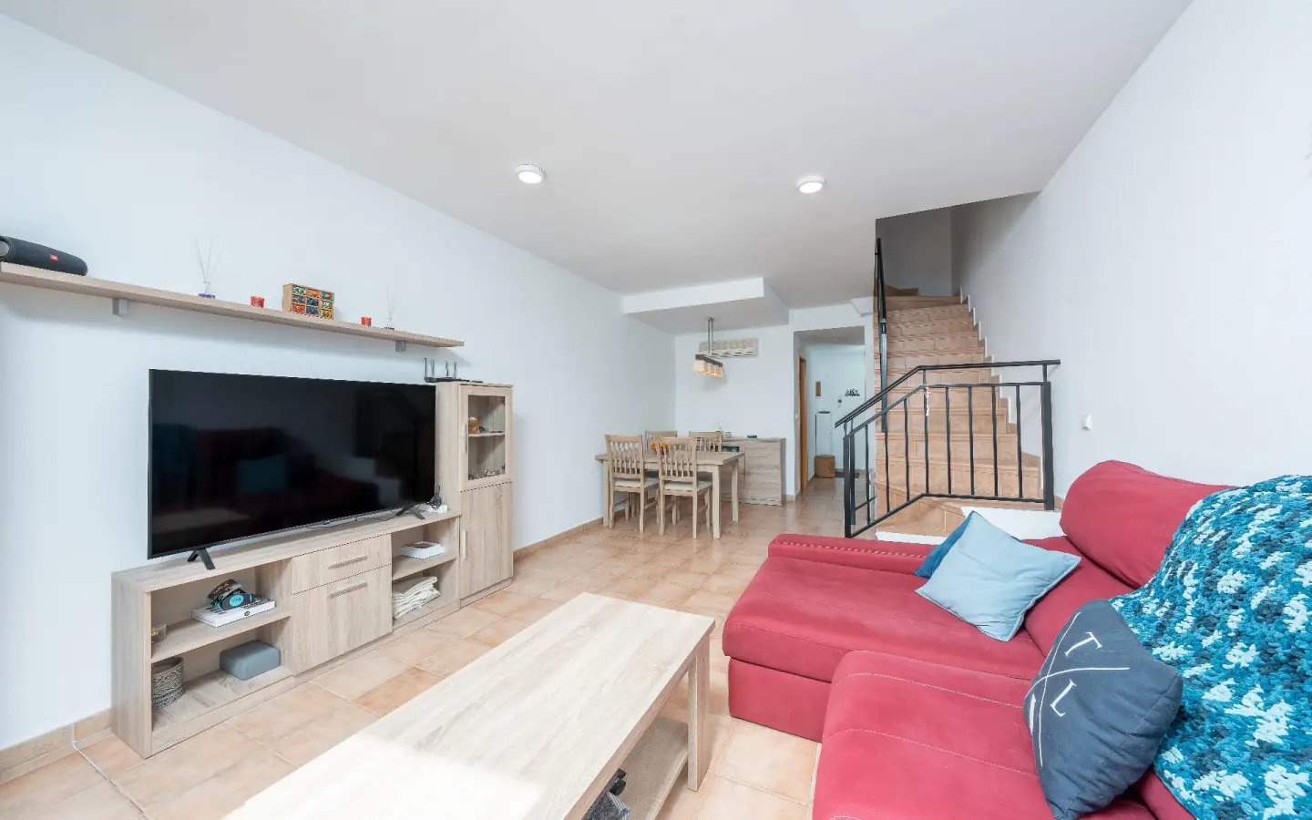 Duplex Of 80 M² With Features In Finestrat, Spain