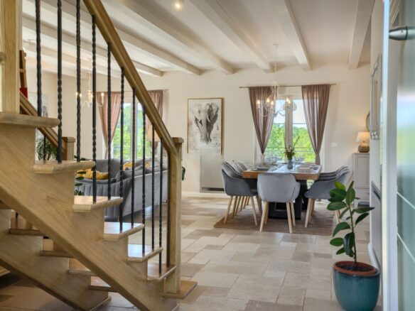 Beautiful Stone House Near Poreč