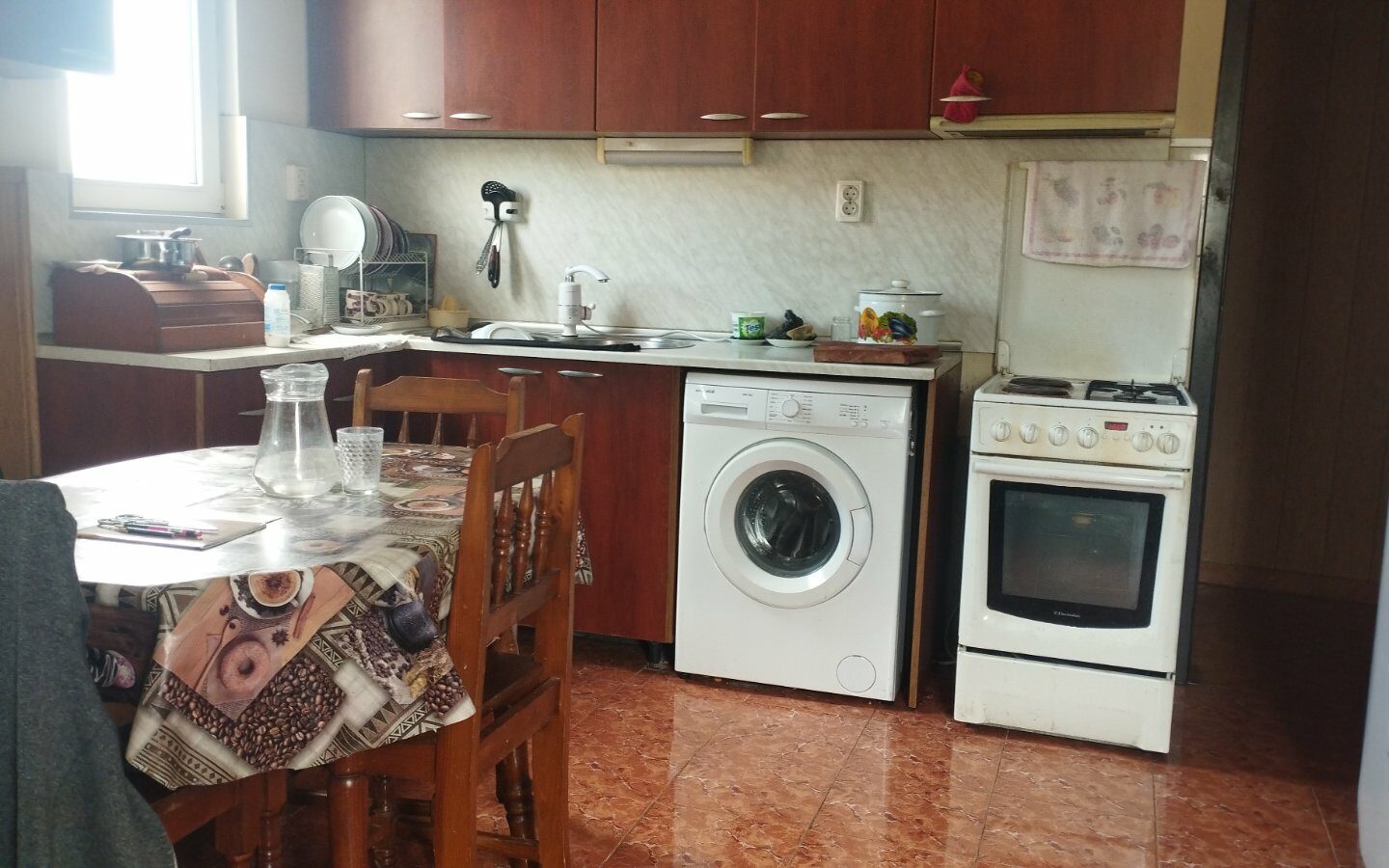 House Of 100 M² In Godech, Sofia Province