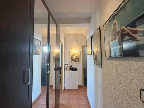 3-bedroom Apartment In Torrevieja, Spain (113 M²)