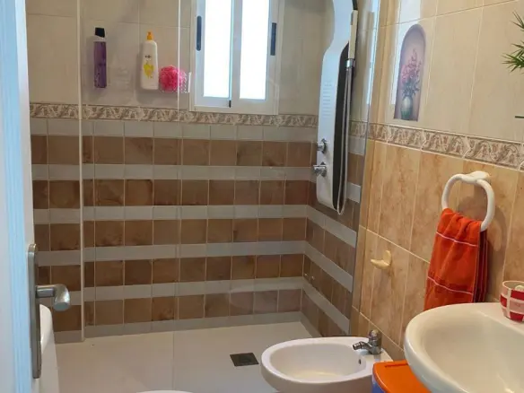 3-bedroom Penthouse In Torrevieja, Spain (80 M²)