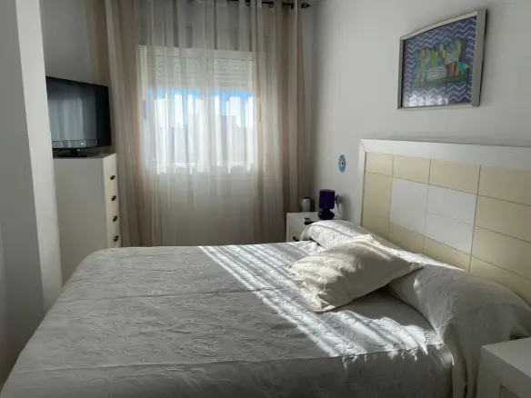 3-bedroom Penthouse In Torrevieja, Spain (80 M²)
