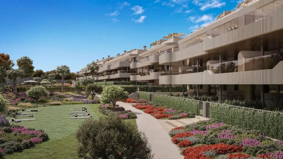Apartment Of 172 M² With Mediter Real Estate In Estepona, Spain