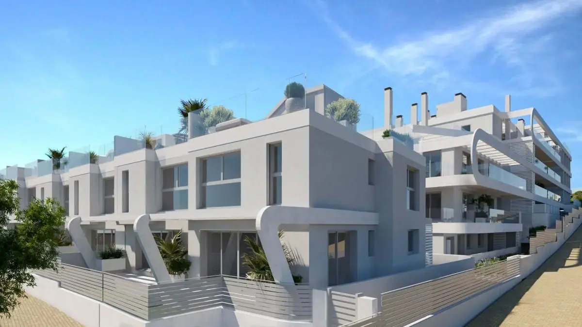 Terraced House Of 75 M² With Sea Views In Estepona, Spain
