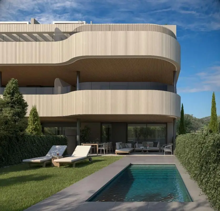 Apartment Of 140 M² In Estepona, Spain