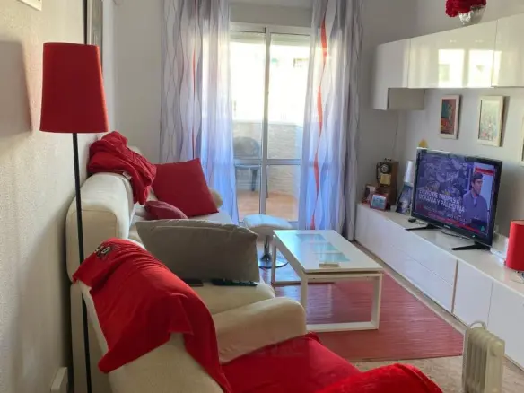 3-bedroom Penthouse In Torrevieja, Spain (80 M²)