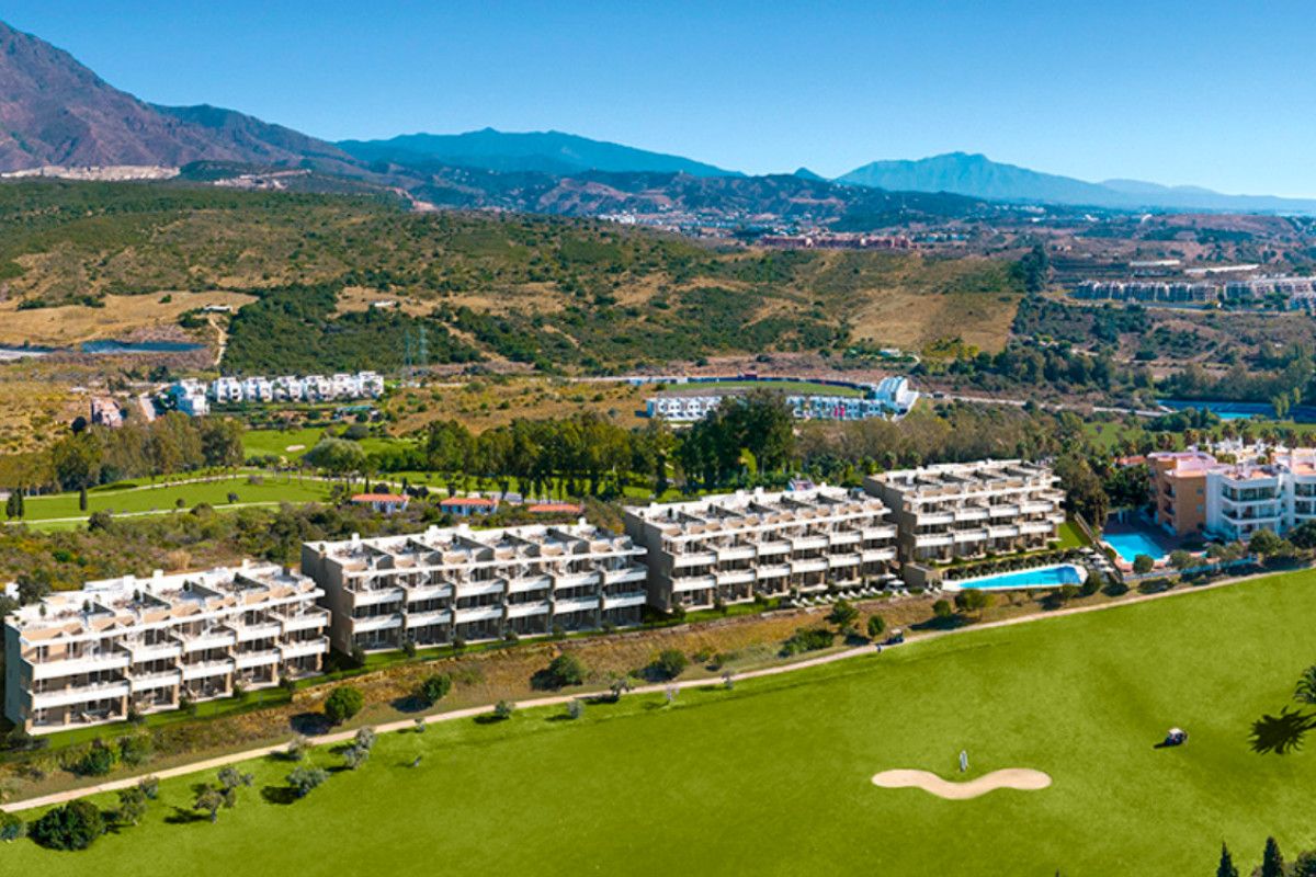 Apartment Of 83 M² In Estepona, Spain