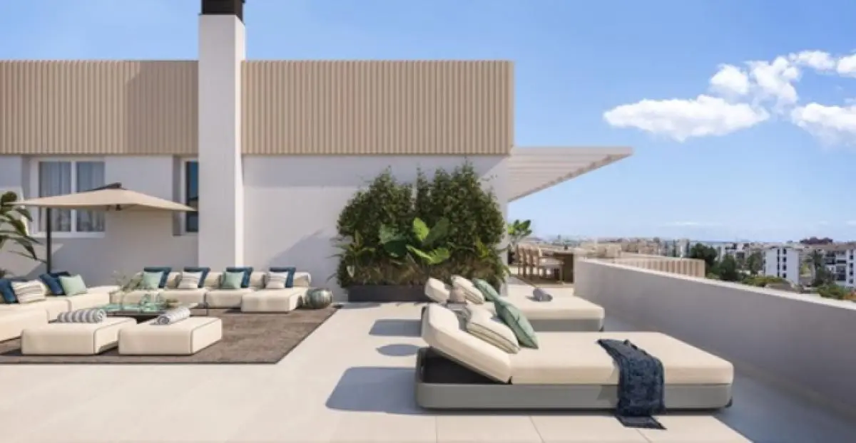 Apartment Of 95 M² In Estepona, Spain