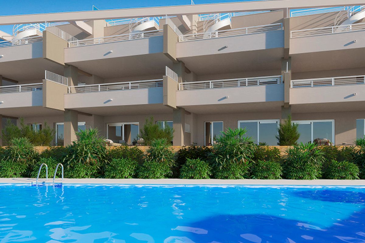 Apartment Of 83 M² In Estepona, Spain