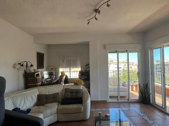 3-bedroom Apartment In Torrevieja, Spain (113 M²)