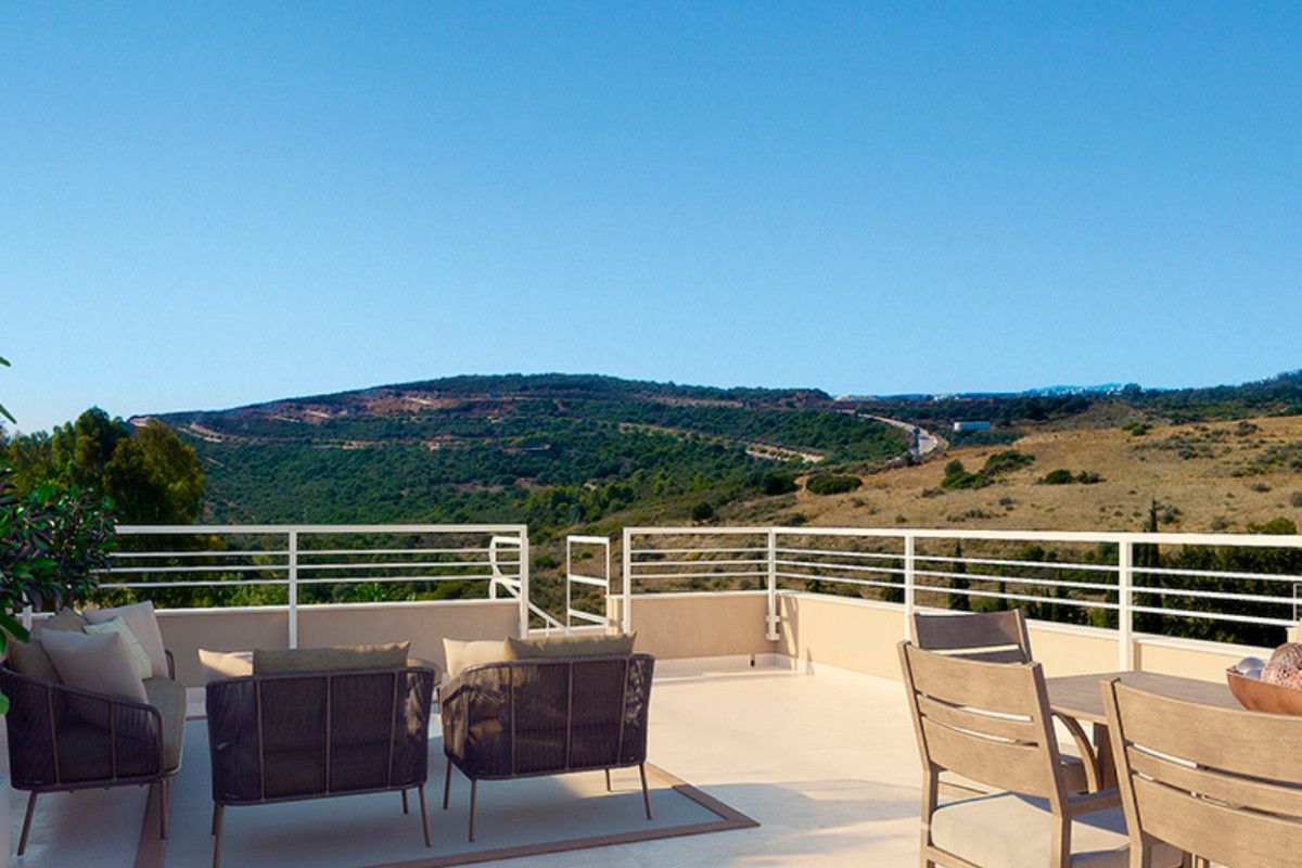 Apartment Of 83 M² In Estepona, Spain