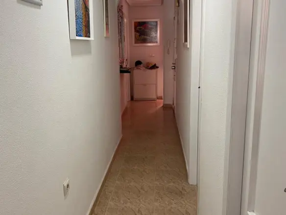 3-bedroom Penthouse In Torrevieja, Spain (80 M²)