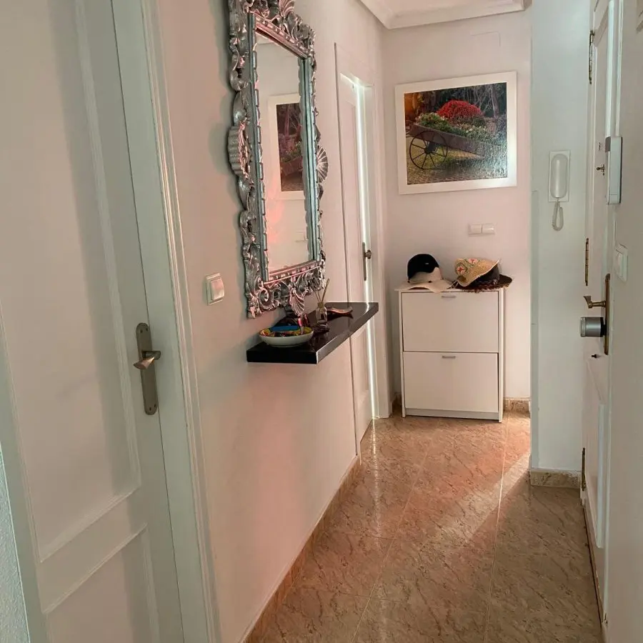 3-bedroom Penthouse In Torrevieja, Spain (80 M²)