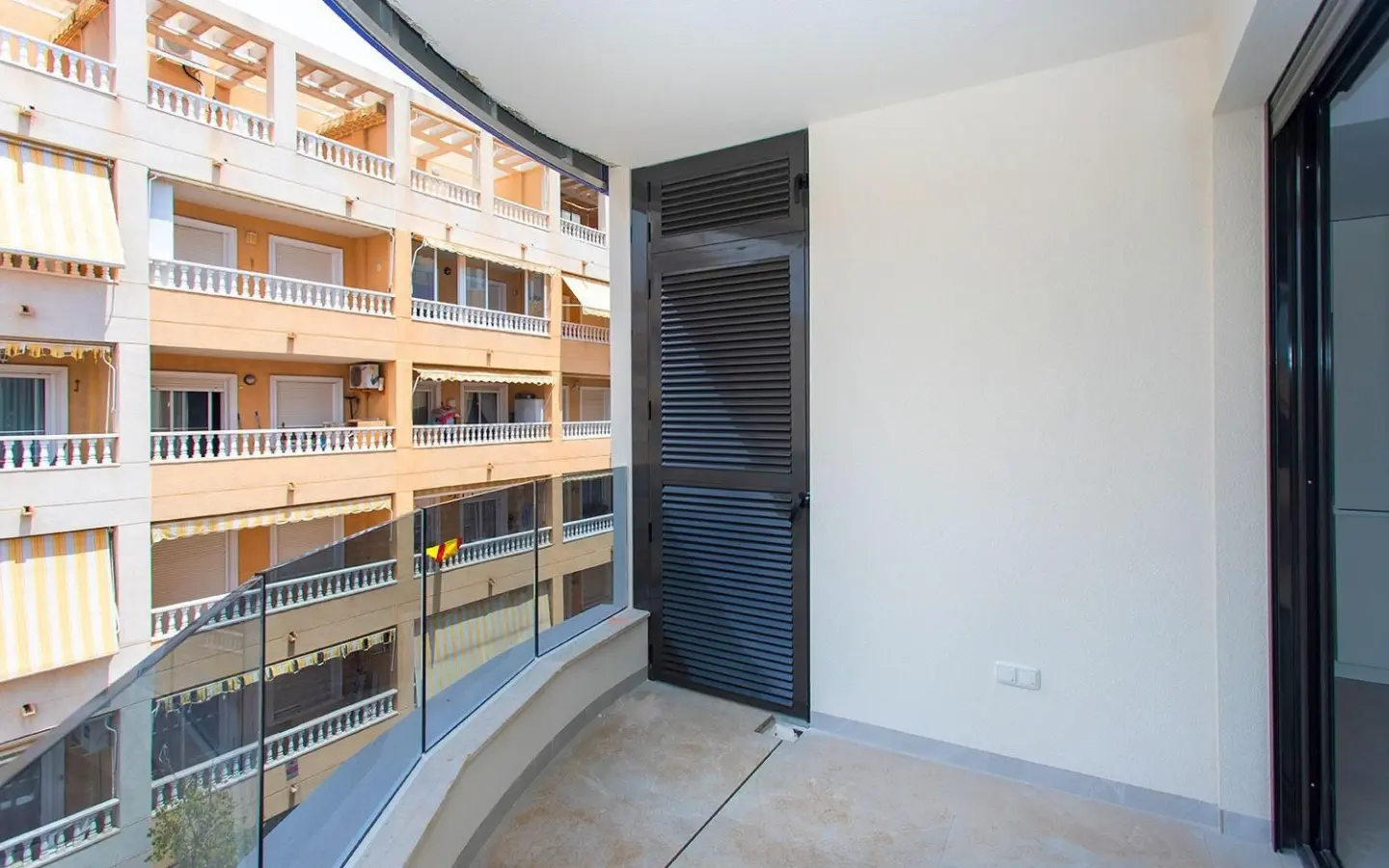 Apartment 86 M² In Torrevieja, Spain – Mediter Real Estate