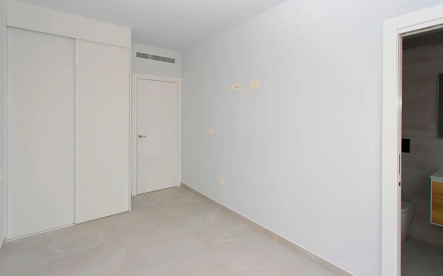 Apartment 86 M² In Torrevieja, Spain – Mediter Real Estate