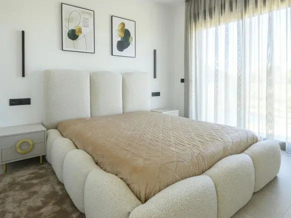 3-bedroom Villa In Orihuela, Spain (152 M²)