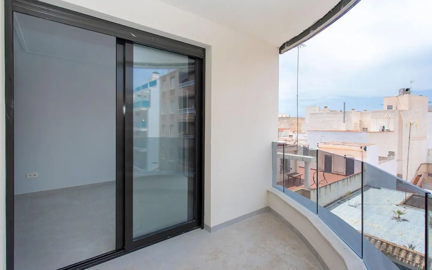 Apartment 86 M² In Torrevieja, Spain – Mediter Real Estate