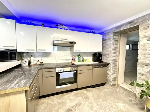 House Of 100 M² In Pacsa, Zala